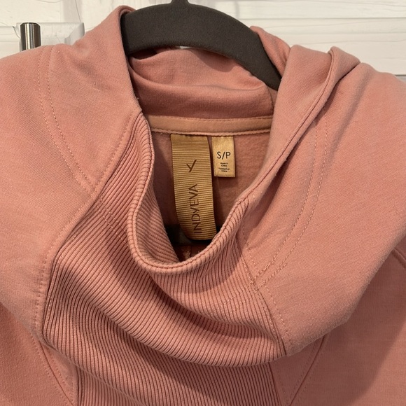 Indyeva Bunda Sweater in blush pink - Picture 2 of 4